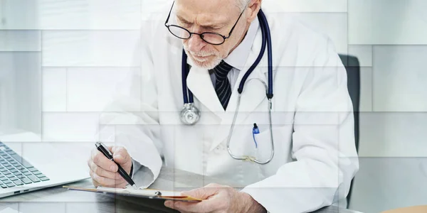 Senior Doctor Reading Clinical Record Medical Office Geometric Pattern — Φωτογραφία Αρχείου