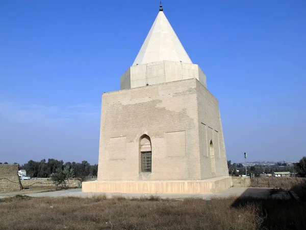 伊玛目Yahya Ebul Kasm Tomb始建于1239年大塞尔柱时期 这座坟墓坐落在底格里斯河岸边 伊拉克摩苏尔 — 图库照片