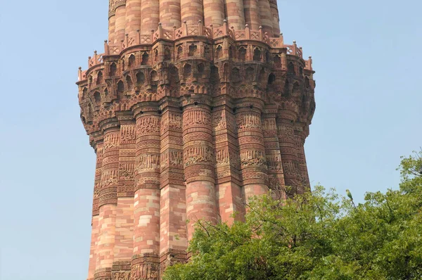 Qutub Minar Built 1235 Delhi Sultanate Qutub Minar Unesco World — Fotografia de Stock