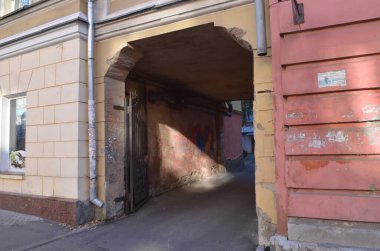 Arch of an old house, view from the street