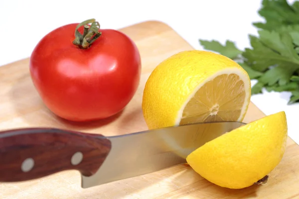 Metal bıçak kesim limon, domates
