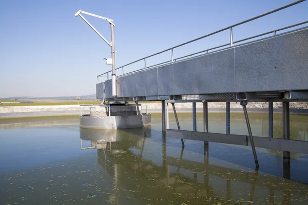 Construction de nettoyage pour un traitement des eaux usées — Photo