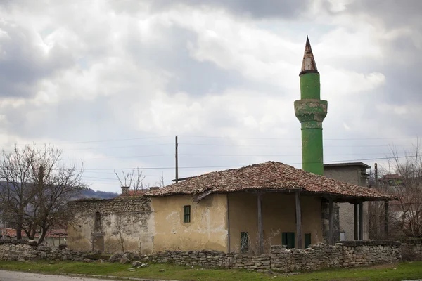 Una piccola moschea abbandonata — Foto Stock