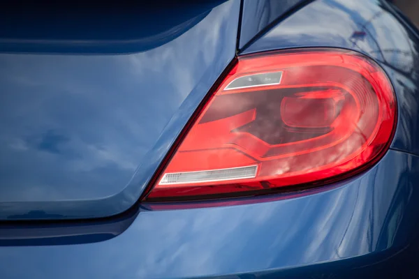 Close-up van een achterlicht op een moderne auto — Stockfoto