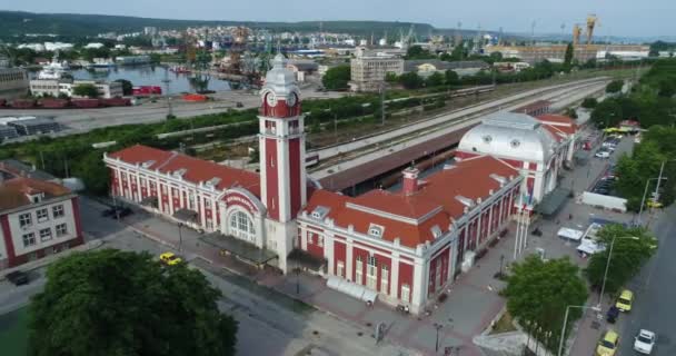 Βάρνα Βουλγαρία Ιουνιου 2017 Εναέρια Λήψη Του Κεντρικού Σιδηροδρομικού Σταθμού — Αρχείο Βίντεο