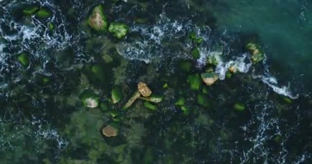 Océan Vagues Mer Écrasant Sur Les Rochers Aperçu Des Vagues — Video