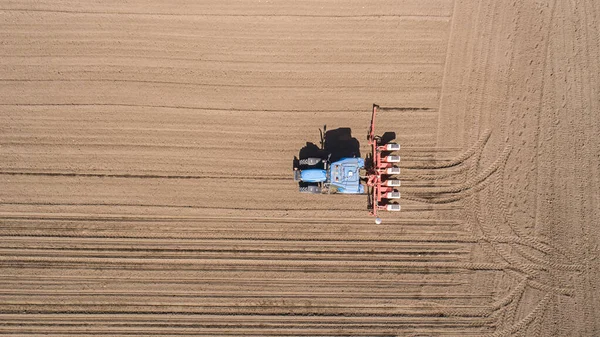 Aerial View Tractor Sowing Agriculture Area — ストック写真