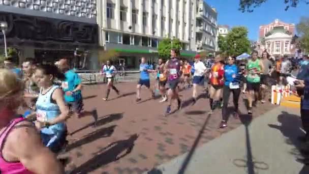 Varna Bulgaria May 2021 Runners Varna Mmrathon Big Crowd Running — Wideo stockowe