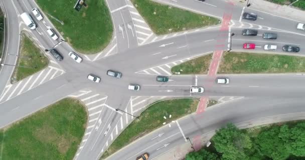 Flygfoto Ovanifrån Över Gatutrafiken Stadens Centrum Stadslandskap — Stockvideo