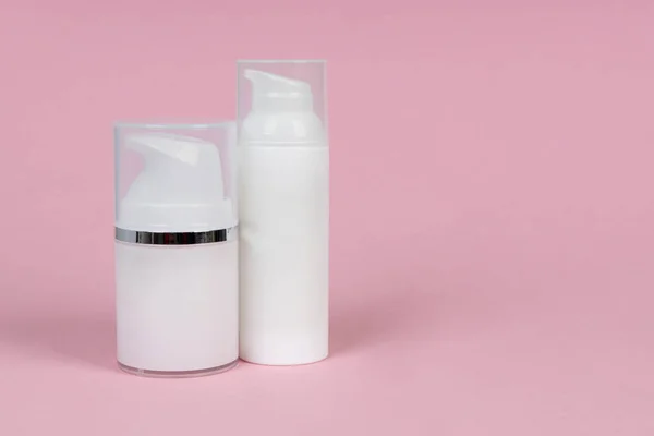 White Containers Cosmetics Pink Background Skincare Product Set Face Body — ストック写真