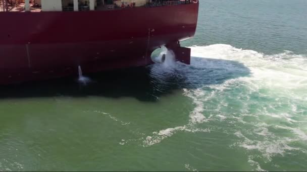 Close Large Propeller Rudder Oil Tanker Ship Water Splash Contrail — Stock Video