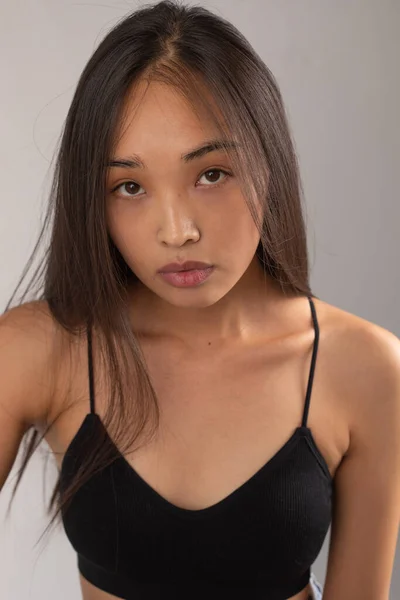 Portret Młodej Atrakcyjnej Azjatki Badania Modelowe — Zdjęcie stockowe