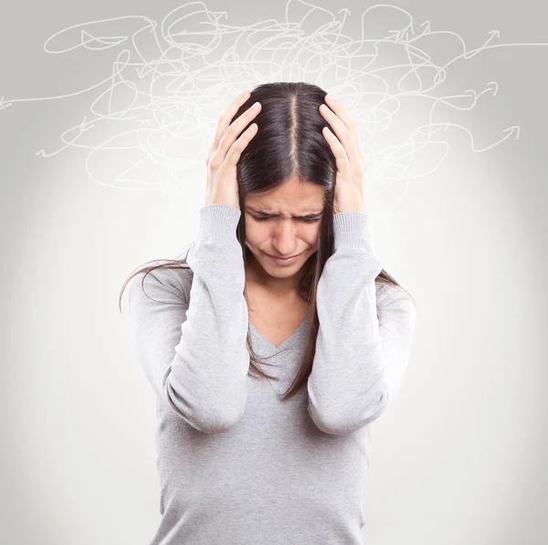 Jonge vrouw lijden hoofdpijn — Stockfoto