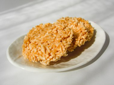 Tay tatlı pirinç yapılan nangled denir