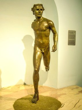 Bronz heykel atlet eli M.Ö. 200 Roma döneminden kalma 