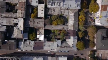 Havadan görünümü kentsel çeyrek. rooftops üzerinde uçuş. eski yard. Odessa şehir. Ukrayna