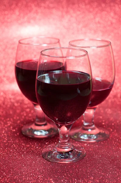 Бокалы для вина и вина — стоковое фото