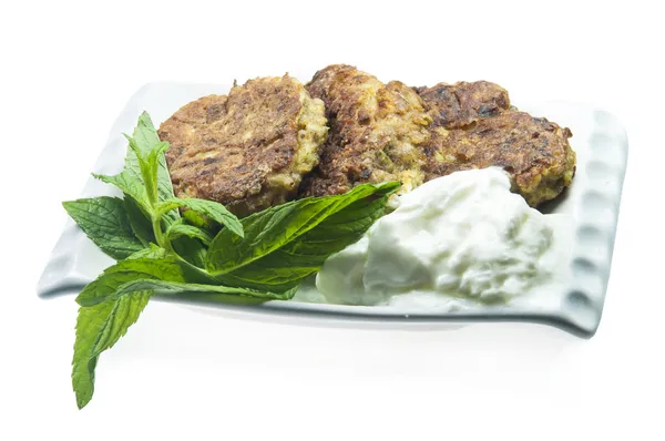zacchini krep üzerine beyaz izole