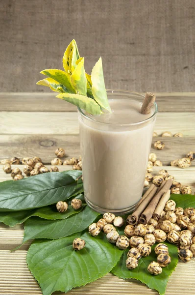 Türk içki boza ve nohut