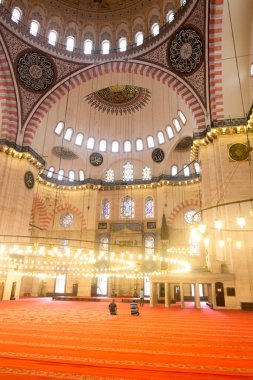 Sultanahmet Camii, İstanbul 'un ilk camii. İslam ve dünya mimarisinin olağanüstü bir örneği olarak kabul edilir..