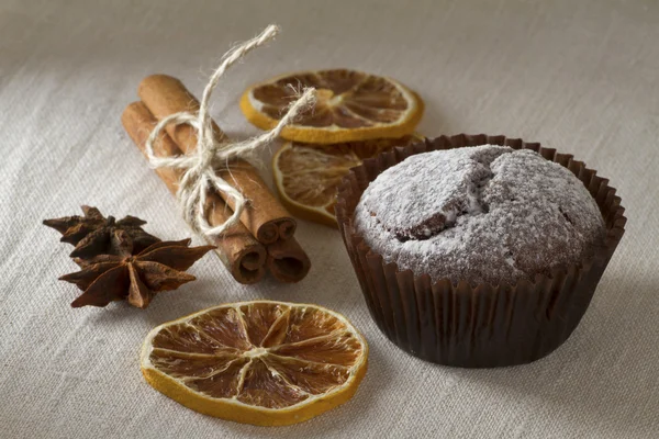 Muffin and spices — Stock Photo, Image