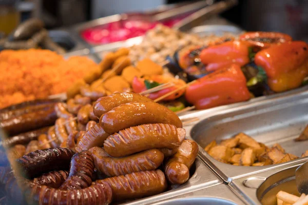 Fresh Delicious Grilled Fried Sausages Vegetables Other Food Sticks Street — Stock Photo, Image