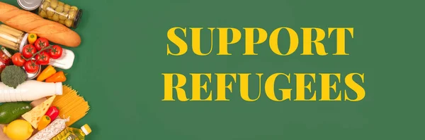 Apoye Los Refugiados Cita Sobre Fondo Verde Donaciones Alimentos Diferentes —  Fotos de Stock