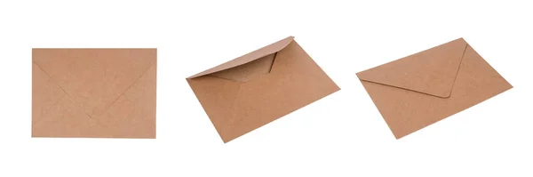 Set Van Bruine Kraftpapier Enveloppen Voor Achter Geïsoleerd Witte Achtergrond — Stockfoto