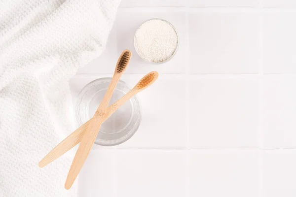Top View Natural Bamboo Toothbrushes Mineral Toothpowder Kaolin Alu Container — Stock Photo, Image