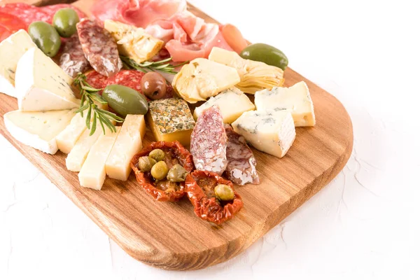 Italian Antipasti Variety Cheeses Sausages Served Sun Dried Tomatoes Olives — Stock Photo, Image