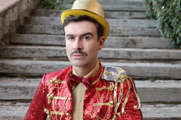 Close Portrait Handsome Young Man Colorful Circus Suit Front Stairs — Foto Stock