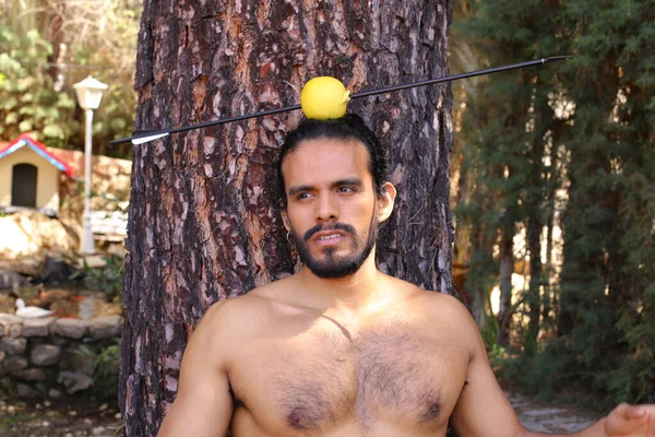 Portrait Gros Plan Beau Jeune Homme Torse Avec Une Pomme — Photo