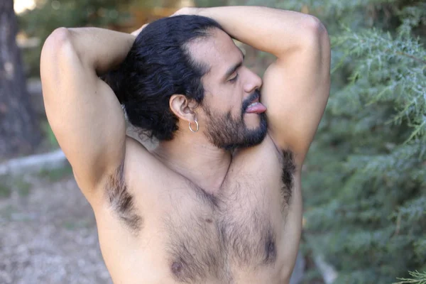 Primer Plano Retrato Guapo Sin Camisa Joven Aire Libre — Foto de Stock