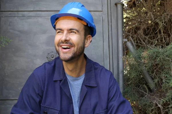 Close Retrato Belo Jovem Trabalhador Uniforme Com Capacete — Fotografia de Stock