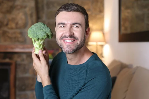 Close Portrait Handsome Young Man Holding Ripe Broccoli Home — Φωτογραφία Αρχείου