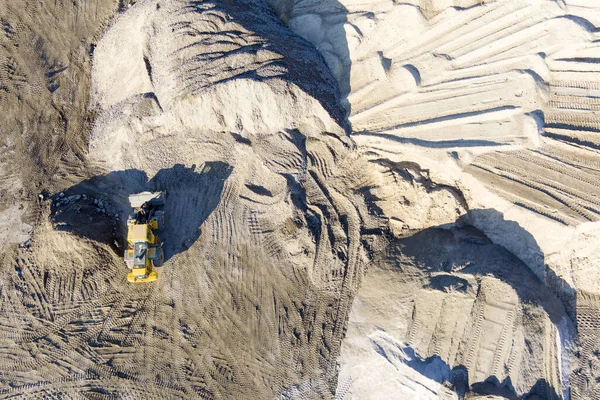 Excavadora Que Trabaja Movimiento Tierras Extracción Minerales Excavadora Excava Arena —  Fotos de Stock