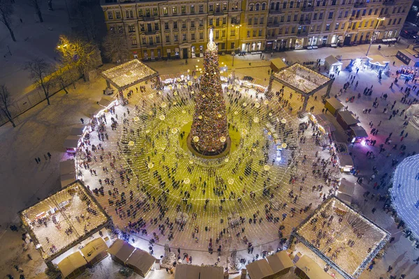 Árbol Navidad Con Luces Aire Libre Por Noche Kiev Catedral —  Fotos de Stock