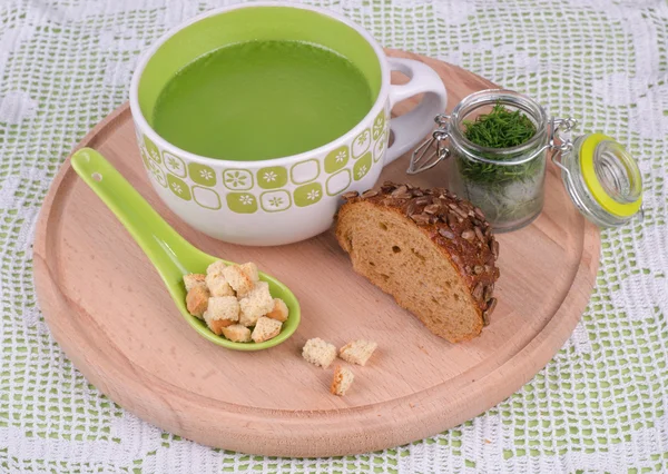 brodo, brodo, cancellare la zuppa con aneto