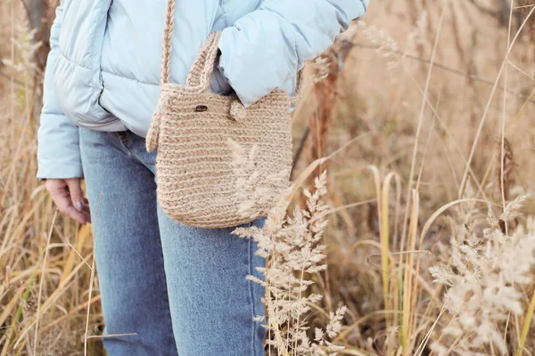 Handmade Natural Jute Knit Shopping Bag Scandinavian Style Beige Tones — Stock Photo, Image