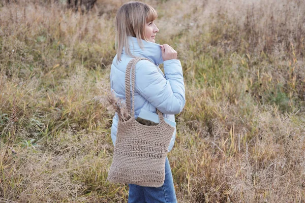 Woman Boho Style Shopper Knit Jute Bag Handmade Eco Sustainable — Stock Photo, Image