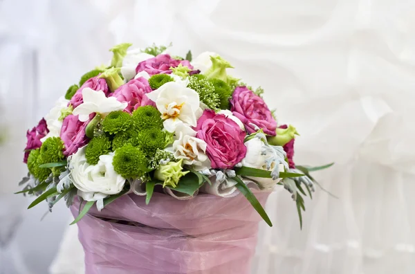 Düğün masa çiçek bir merkez