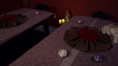 Masaj, oryantal terapi, refah ve meditasyon. Spa arkaplanı. 
