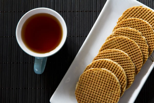 Dutch Waffles with Tea from Above — Stock Photo, Image