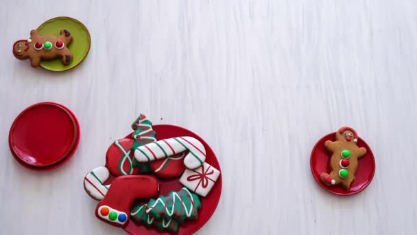 Tijdsverloop Van Familie Die Kerstkoekjes Eet — Stockvideo
