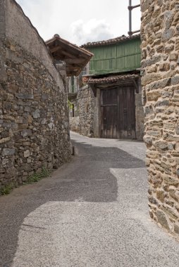 geçit bir Galiçyaca Köyü
