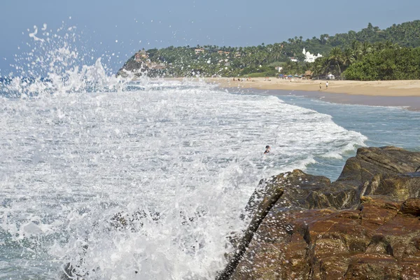 Ocean beach with surf spray — Stock Photo, Image