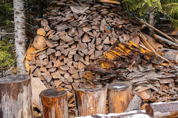 Lot Chopped Piled Wood Outdoors Covered Snow Winter — Stock Photo, Image