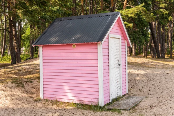 Little Cozy Pink Wooden House Beach — Fotografia de Stock