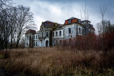 An old abandoned manor. An old castle uninhabited abandoned clipart