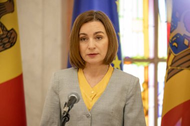 Chisinau, Moldova - 24 Haziran 2022 - Moldova Cumhurbaşkanı Maia Sandu, Moldova 'nın Avrupa Birliği' ne aday bir üye statüsü kazanması konusunda Chisinau 'da verdiği brifingde